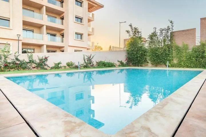 Wonderful Apartment With Garden And Large Pool Marrakesh